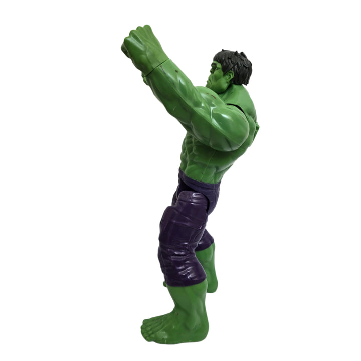 Hasbro, Hulk is a mountain of sheer destructive force with strength beyond anything the world has ever seen! Towering in at 12 inches tall, this Hulk figure is a bulked-up, gamma-powered force to be reckoned with! Create giant-sized action figure battles with the Marvel Titan Hero Series! These Super Heroes are ready to team up in combat to save the world! Each Marvel Titan Hero Series figure is 12 inches tall and has basic articulation. Copyright 2015 Marvel. Hasbro and all related terms are trademarks of 