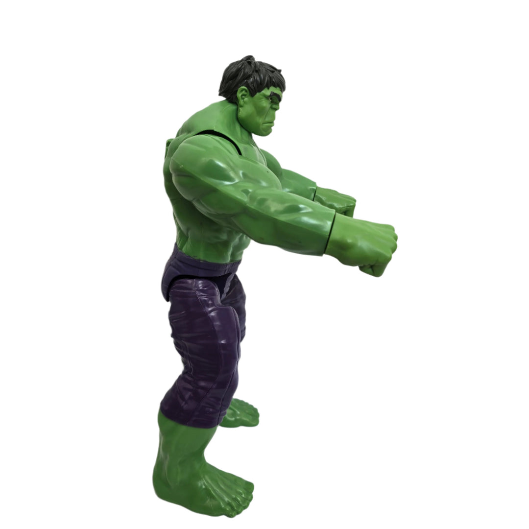 Hasbro, Hulk is a mountain of sheer destructive force with strength beyond anything the world has ever seen! Towering in at 12 inches tall, this Hulk figure is a bulked-up, gamma-powered force to be reckoned with! Create giant-sized action figure battles with the Marvel Titan Hero Series! These Super Heroes are ready to team up in combat to save the world! Each Marvel Titan Hero Series figure is 12 inches tall and has basic articulation. Copyright 2015 Marvel. Hasbro and all related terms are trademarks of 