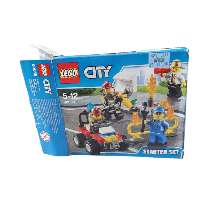 Lego, Help! The pump attendant has been trying to mend the broken fuel pump, but something's gone wrong and the pipeline is on fire! Grab the fire extinguisher and help the firefighter race to the scene on the super-fast fire ATV. Set up a traffic diversion, help the firefighters tackle the blaze and save the day! Includes 4 minifigures with assorted accessories: a pump attendant, 2 firefighters and a fire chief.