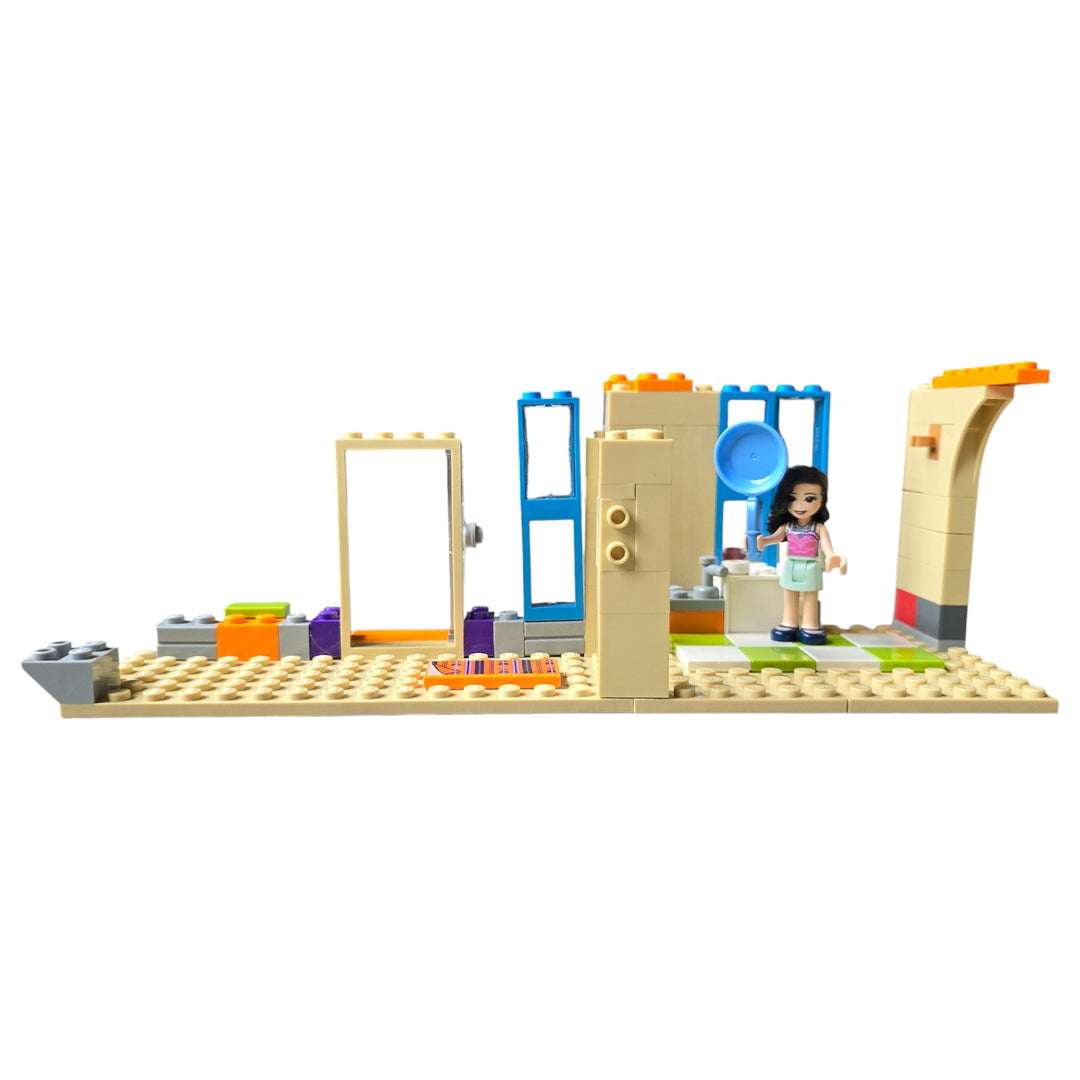 Lego, Get back to nature with a visit to Mia’s family home. Tucked away in the forest, LEGO Friends 41369 Mia’s Toy Doll House comprises a kitchen, bathroom and a living room, as well as Mia’s bedroom, accessed by a cool exterior climbing wall.