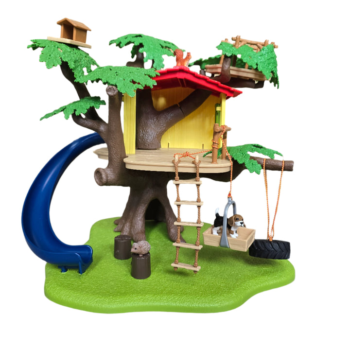 Schleich, Farm World, Ben and Sarah can lark about, play and picnic for hours in the schleich® tree house. Who hasn't dreamt of having their own tree house?The set contains a whole host of accessories and functions for hours of fun. With 2 human figurines, 4 animals and accessories. 