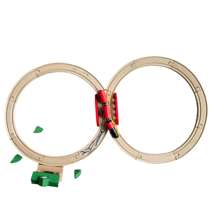 Brio, A classic starter set for the 2 year+ child with all wooden details. Take the classic inspired engine out on an adventure along the tracks. Stop by at the all wooden station and continue along the tracks passing by trees and a crossing bridge. Lots of fun for the youngest drivers!