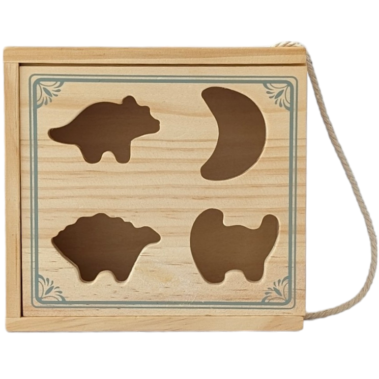 Konges & Sløjd, Dino Shape Sorter, Cognitive & Motor Skills, Shape sorter made in 100 percent sustainable wood. Designed with a cotton string handle.