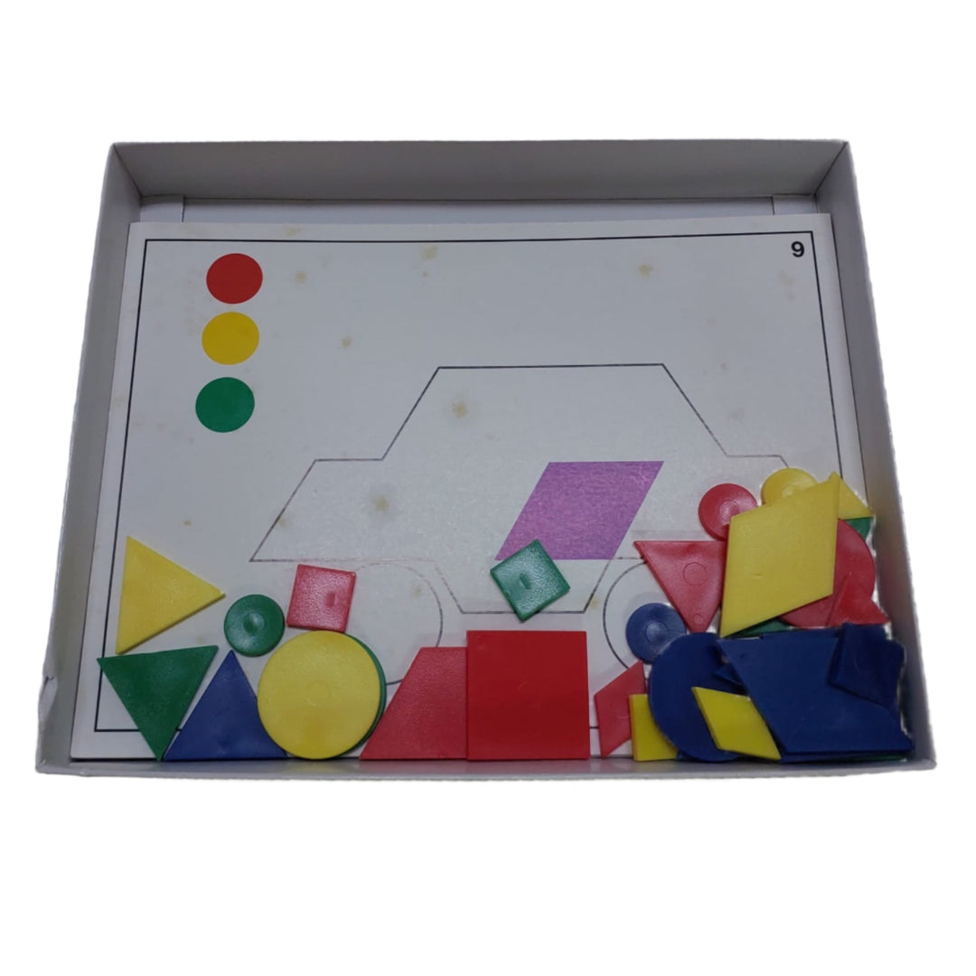 Educo, Brainy Blocks, An imaginative colour coordination and shape recognition game to keep children aged 3 to 6 happily occupied for hours.