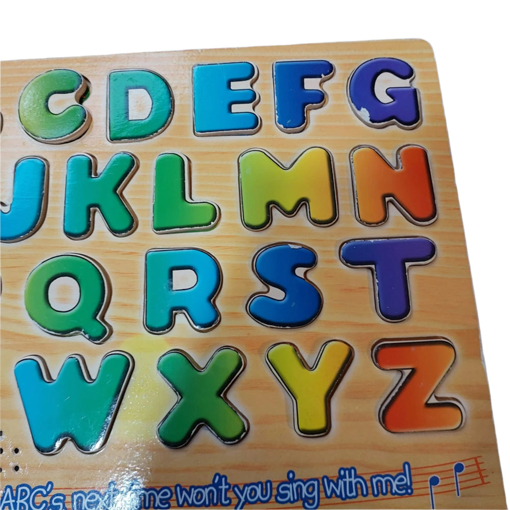 Melissa & Doug, This 26-piece alphabet sound puzzle pronounces the name of each letter when it is placed correctly in the sturdy wooden puzzle board! Colorful wooden pieces are slightly raised above the puzzle board for easy grasping. Pictures underneath each piece help reinforce the relationship between letters and their sounds. Kids three and older will love learning their ABCs while developing fine motor and sensory skills.