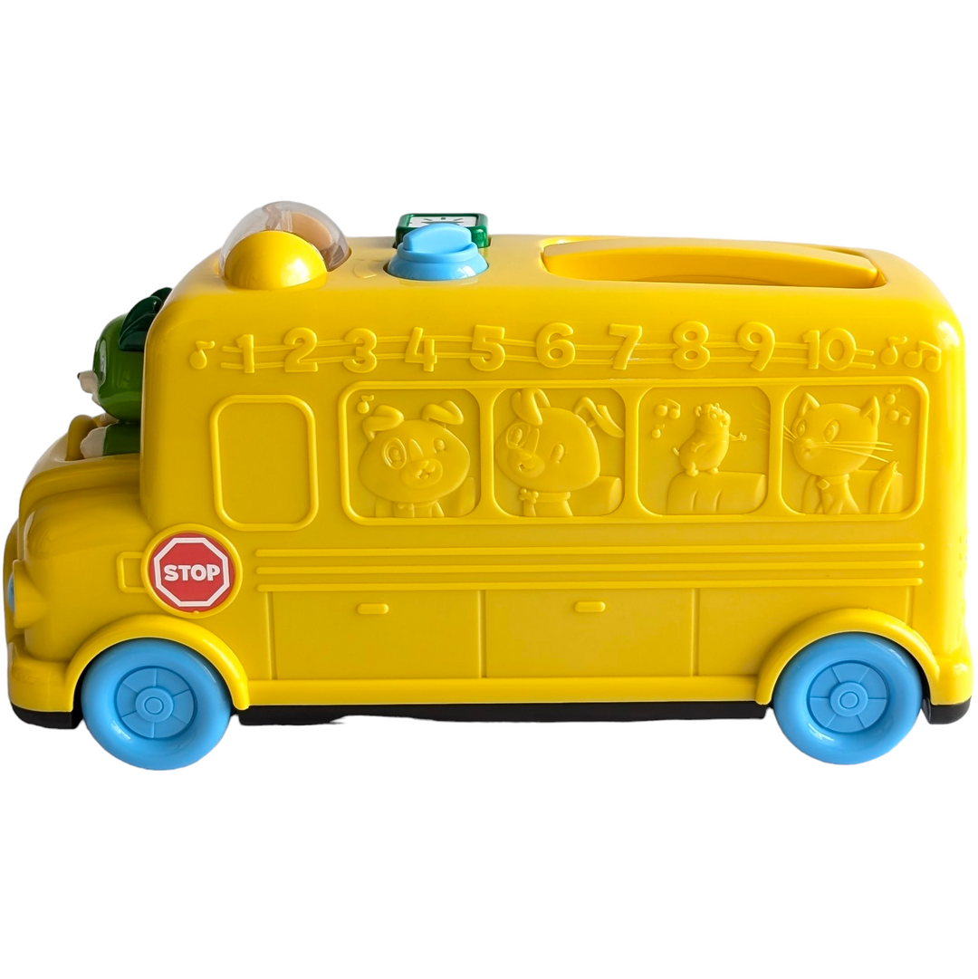 Leapfrog, Phonics Fun Animal Bus, Sensory & Language Development, Hop on board the Phonics Fun Animal Bus with Scout and his adorable animal friends. This bright yellow school bus features 26 colorful letter buttons that come alive with unique and silly personalities. Press a letter button in letter mode to hear its name and sound. Animal mode introduces an animal that begins with the selected letter, its letter sound and the sound the animal makes. 