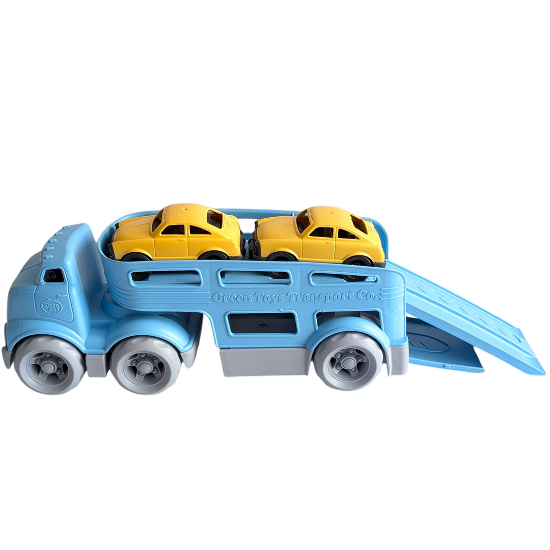 Green Toys, Car Carrier, Creative & Imaginative Play, Now is the moment to pack the Green Toys Vehicle! This set comes with vibrantly coloured Mini Cars and a cab with an attachable trailer. crafted in the USA using only recycled plastic; contains no PVC, BPA, or phthalates.